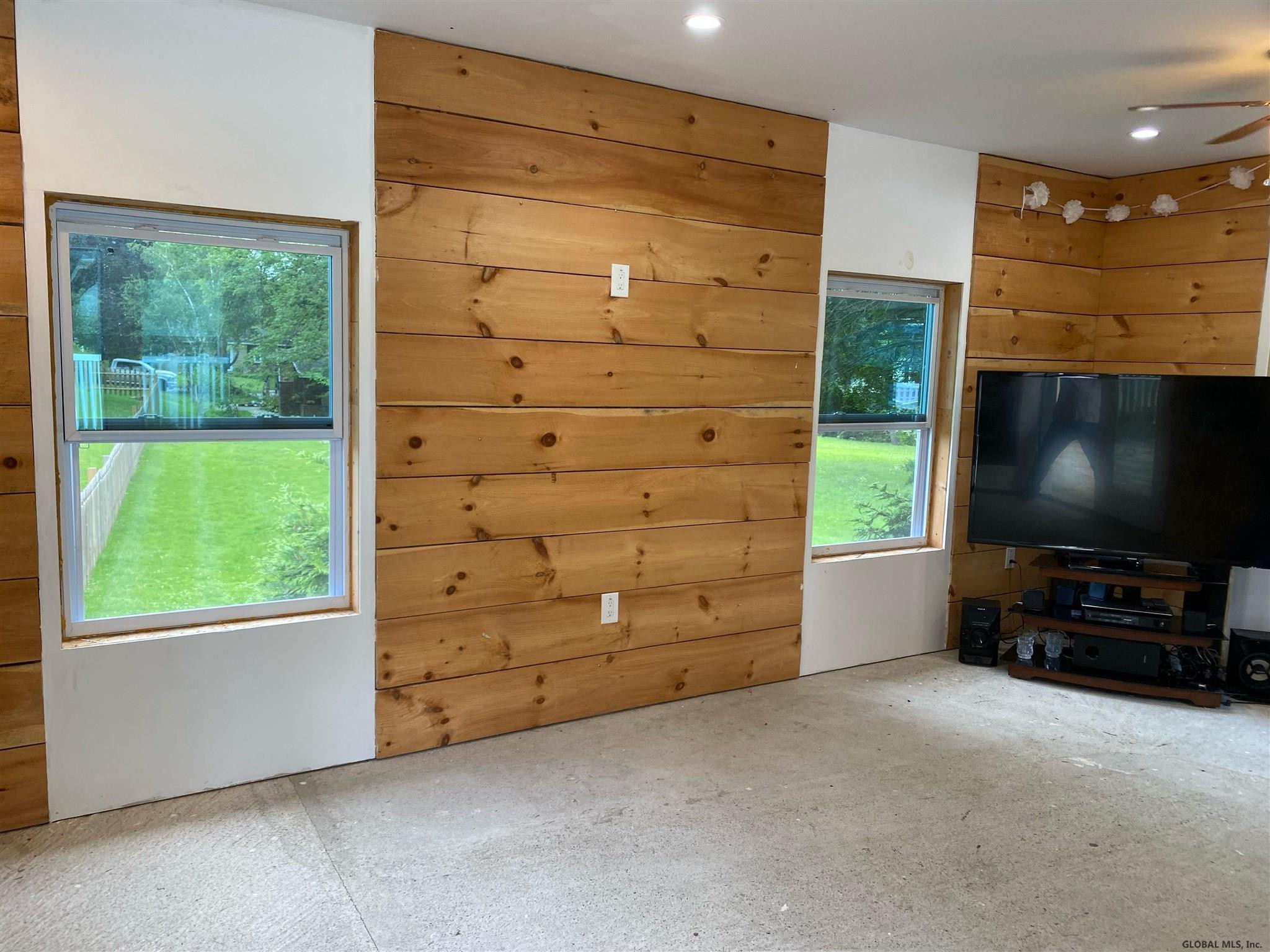 37 Coolidge Road Amsterdam, NY 12010 - Photo 12 of 32 Photo 12