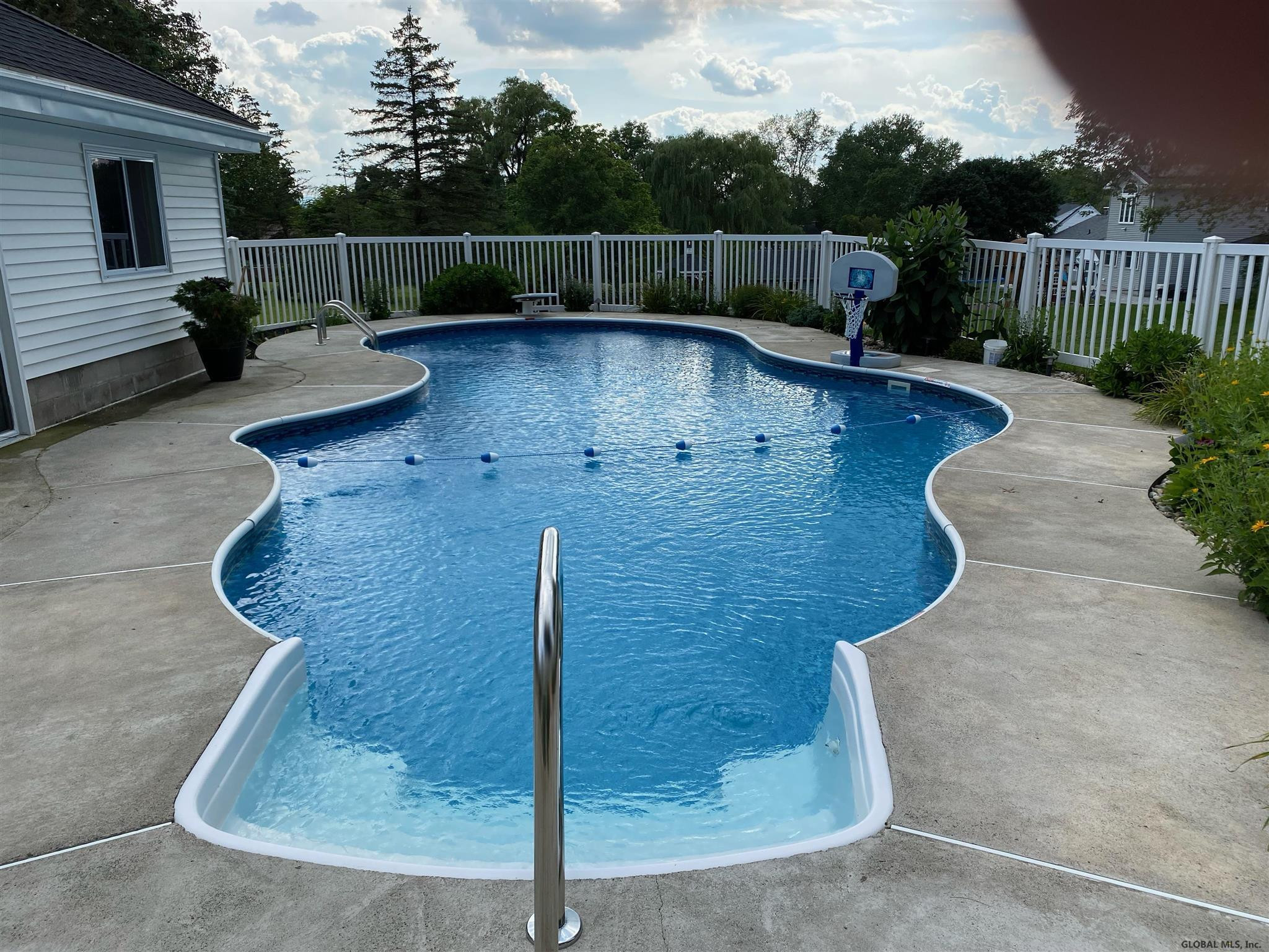 37 Coolidge Road Amsterdam, NY 12010 - Photo 31 of 32 Photo 31