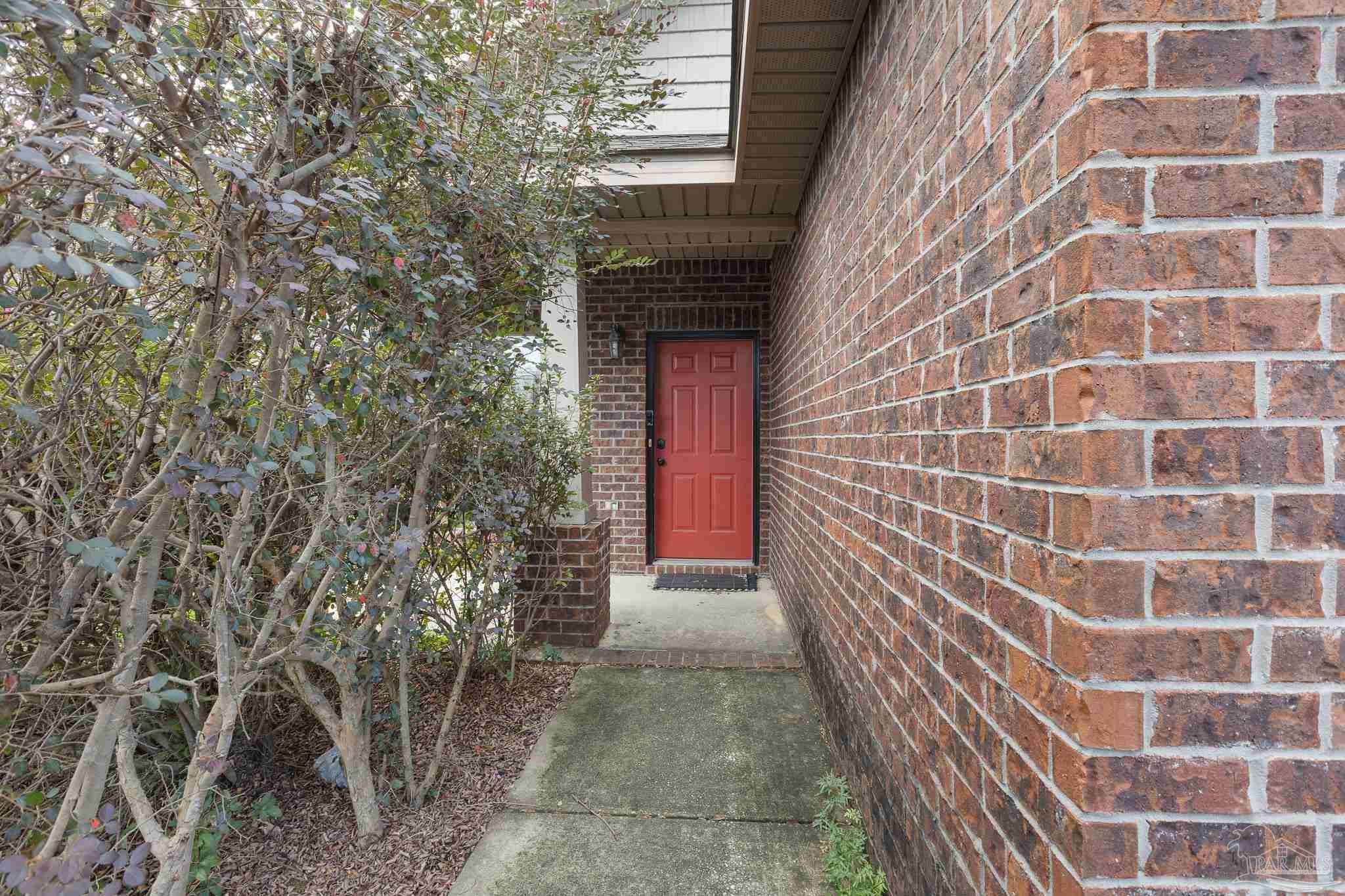 8855 Ridgebrook Court Pensacola, FL 32534 - Photo 35 of 37 a view of a brick wall