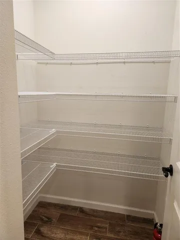 $2,800 | 3668 Fescue Lane, Sarasota, FL 34232