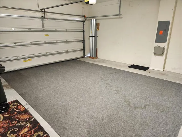 $2,800 | 3668 Fescue Lane, Sarasota, FL 34232