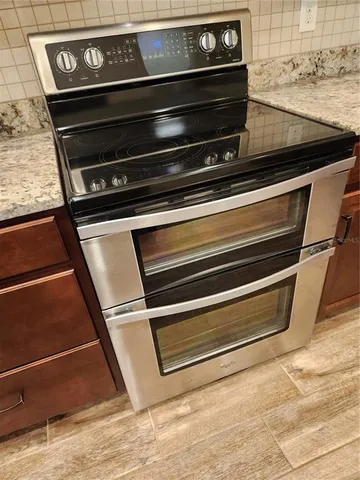 $2,800 | 3668 Fescue Lane, Sarasota, FL 34232