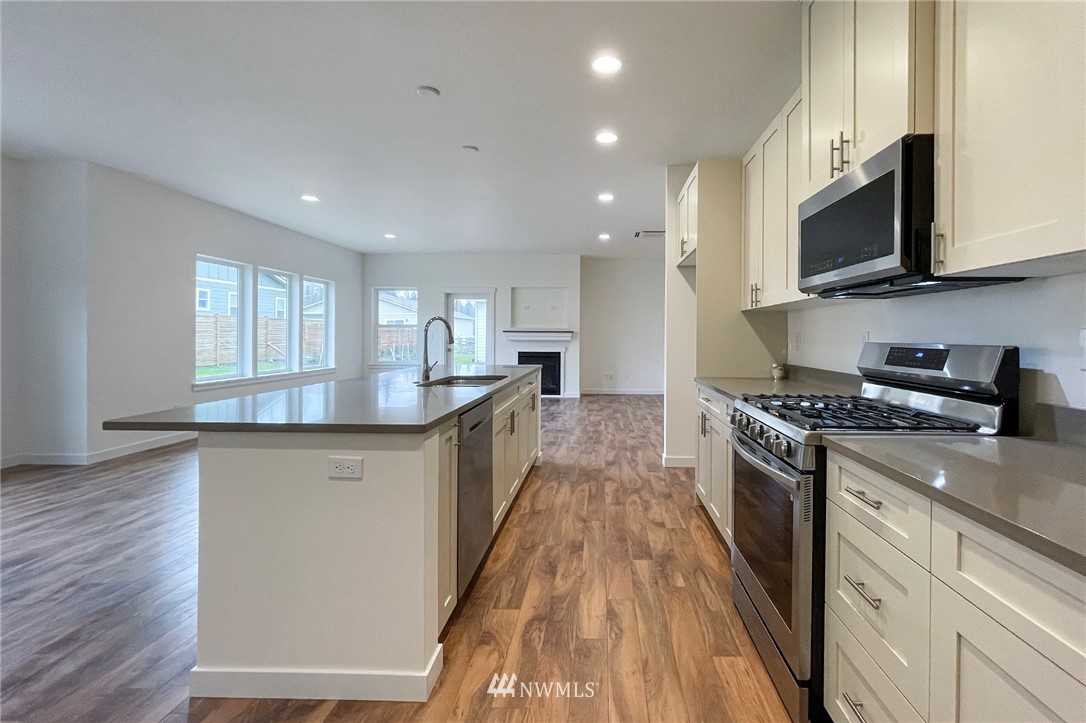 1407 Rook Drive Port Angeles, WA 98362 - Photo 11 of 38 Gallery Image 11