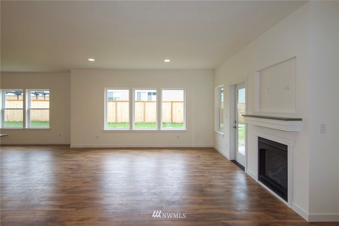 1407 Rook Drive Port Angeles, WA 98362 - Photo 2 of 38 Gallery Image 2