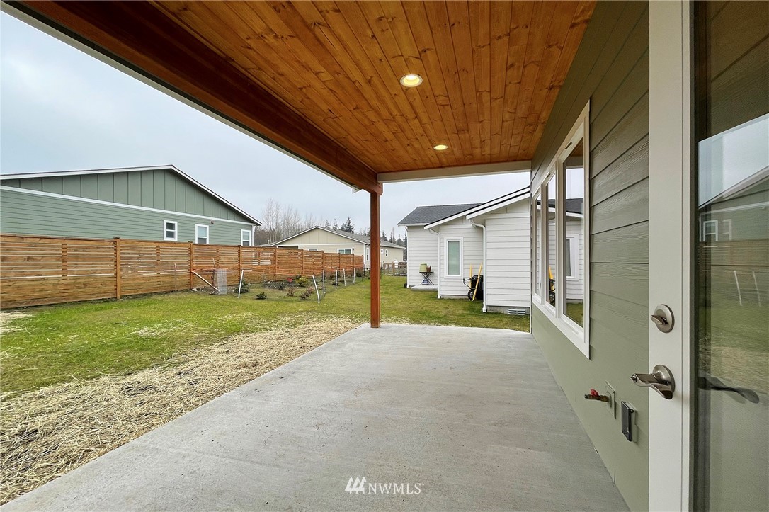 1407 Rook Drive Port Angeles, WA 98362 - Photo 6 of 38 Gallery Image 6
