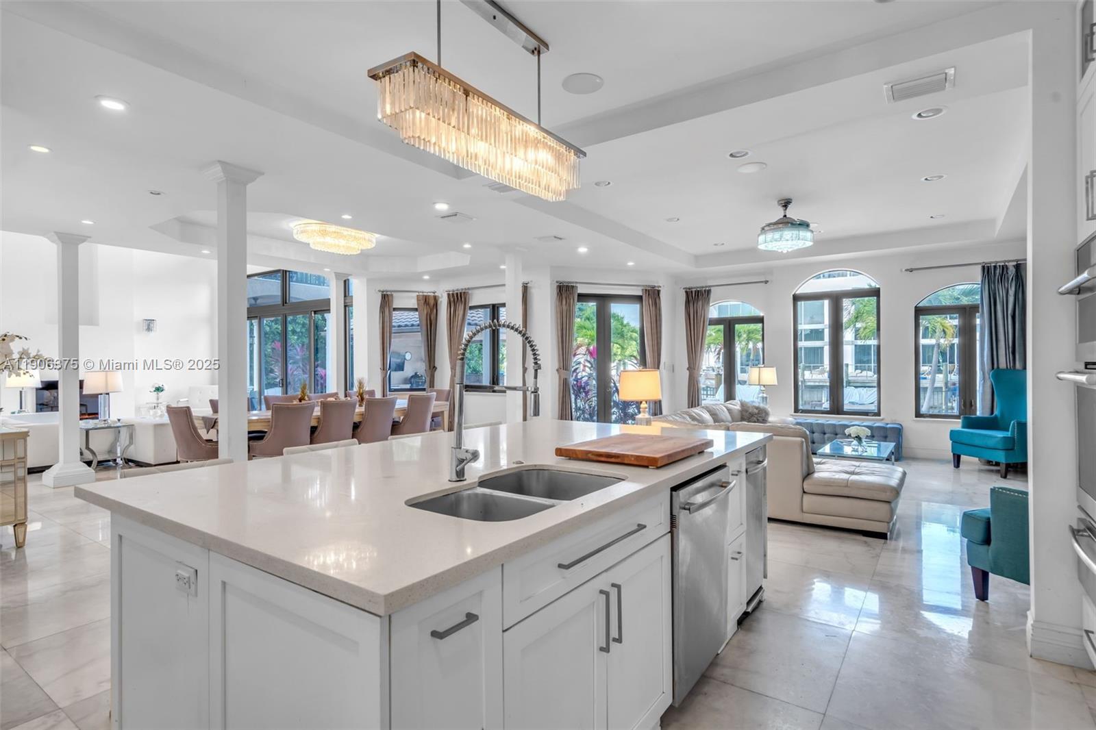 2085 Keystone Boulevard North Miami, FL 33181 - Photo 16 of 77