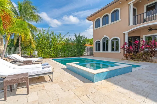 $5,700,000 | 2085 Keystone Boulevard, North Miami, FL 33181