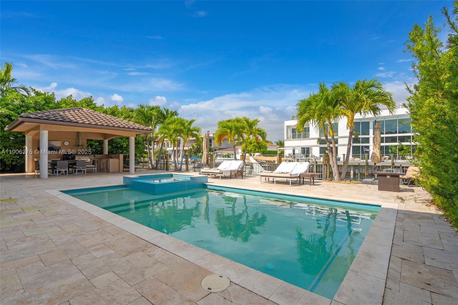 2085 Keystone Boulevard North Miami, FL 33181 - Photo 51 of 77