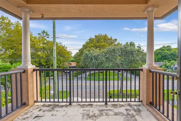 $5,700,000 | 2085 Keystone Boulevard, North Miami, FL 33181