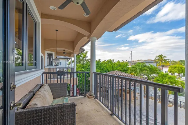 $5,700,000 | 2085 Keystone Boulevard, North Miami, FL 33181