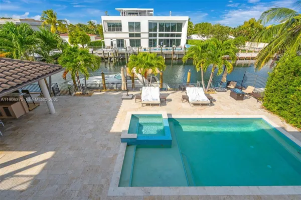 $5,700,000 | 2085 Keystone Boulevard, North Miami, FL 33181
