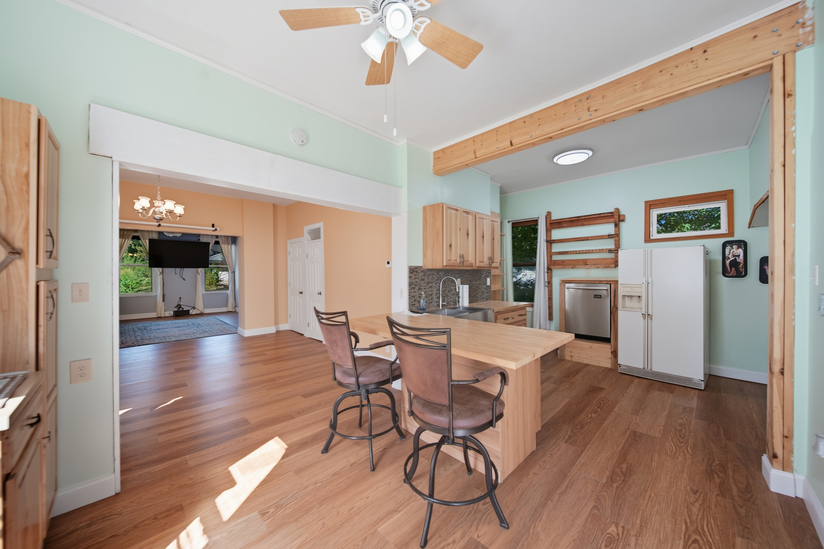 318 East McKenney Street Dixon, IL 61021 - Photo 15 of 36 a view of a dining room with furniture window and wooden floor