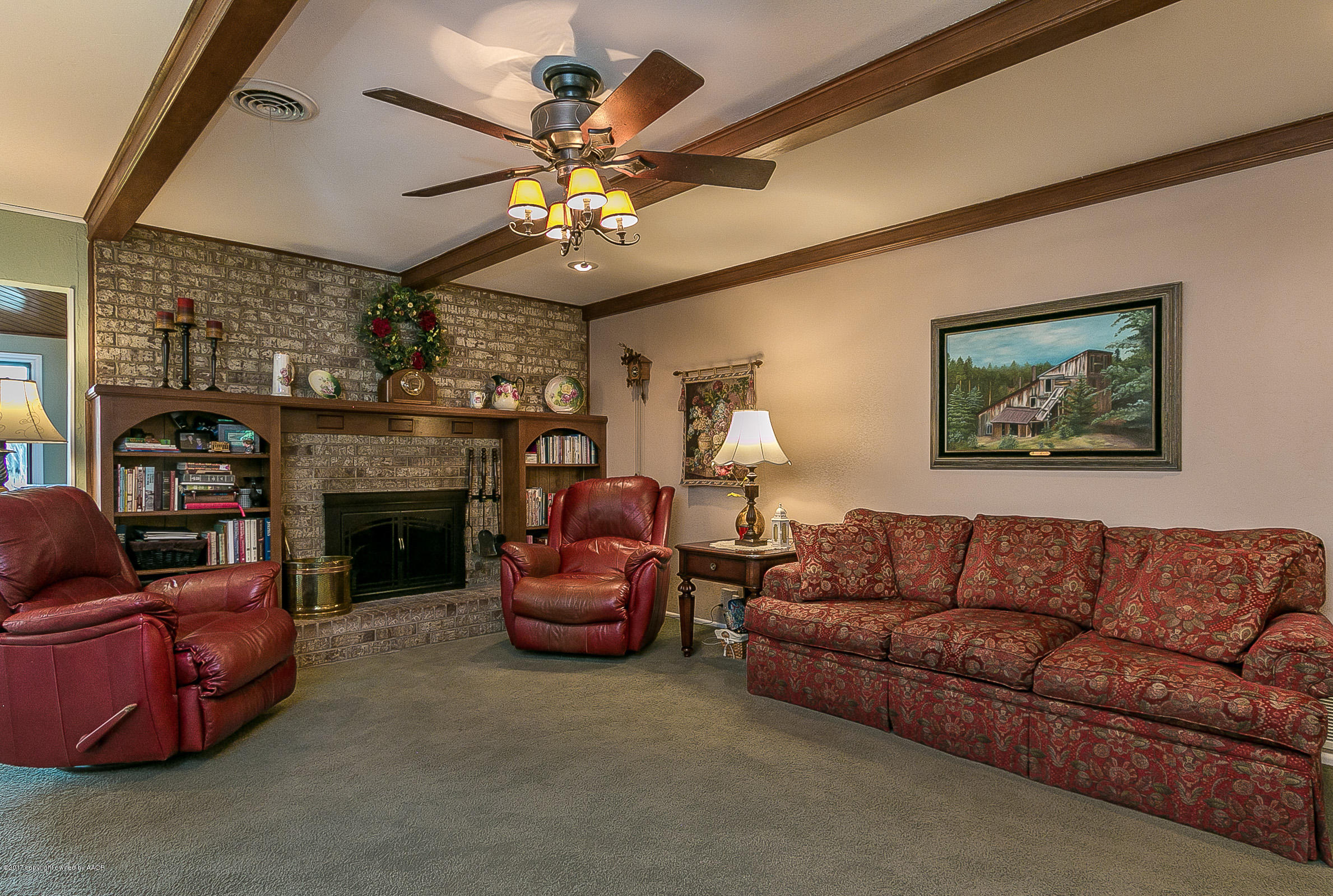 6108 Hanson Road Amarillo, TX 79106 - Photo 8 of 29 008_Living Room