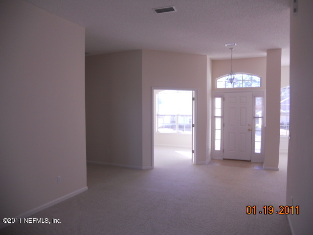 2911 Ravine Hill Drive Middleburg, FL 32068 - Photo 4 of 9 a view of an empty room and window