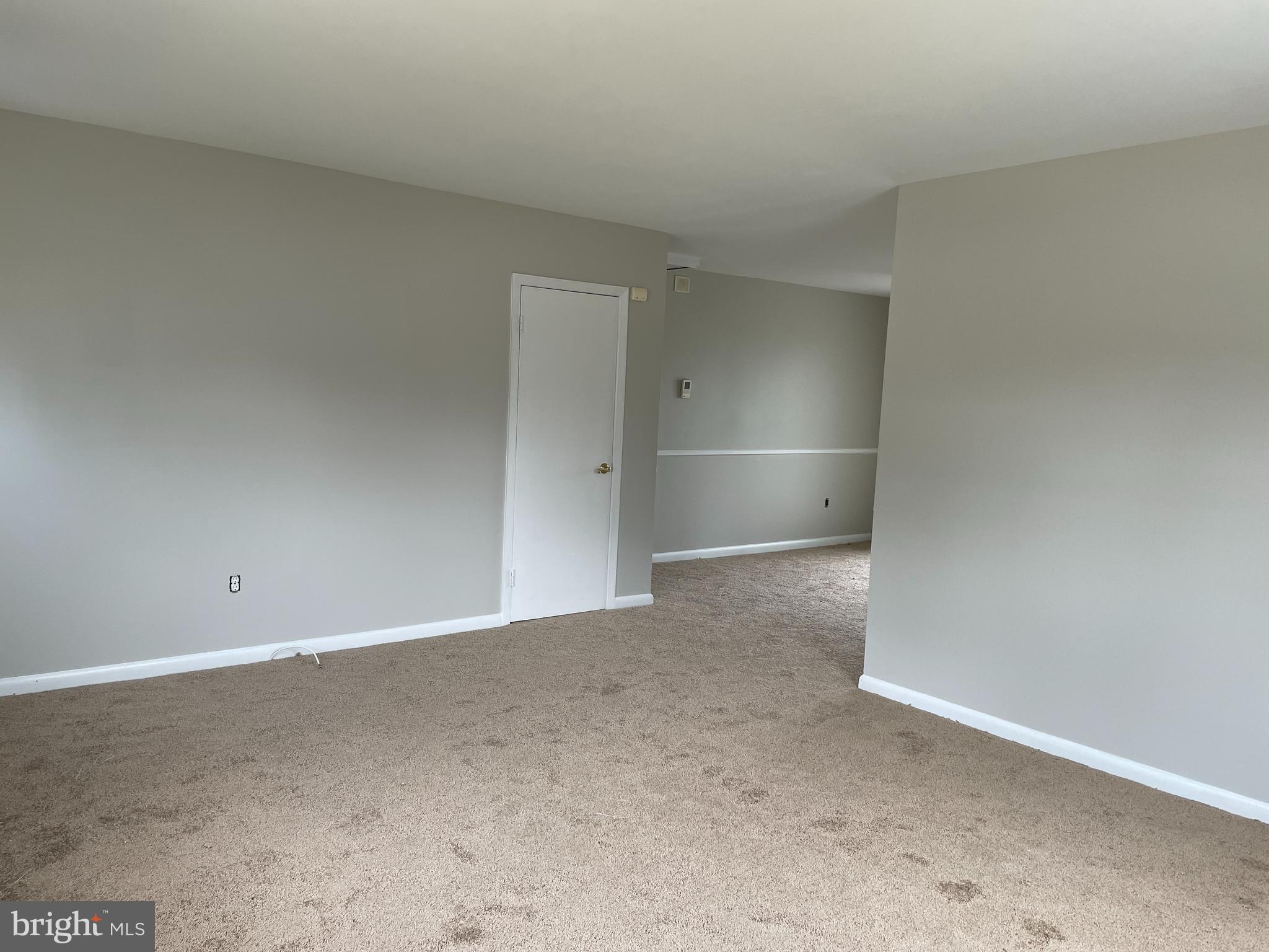 6009 Burnt Oak Road Baltimore, MD 21228 - Photo 11 of 24