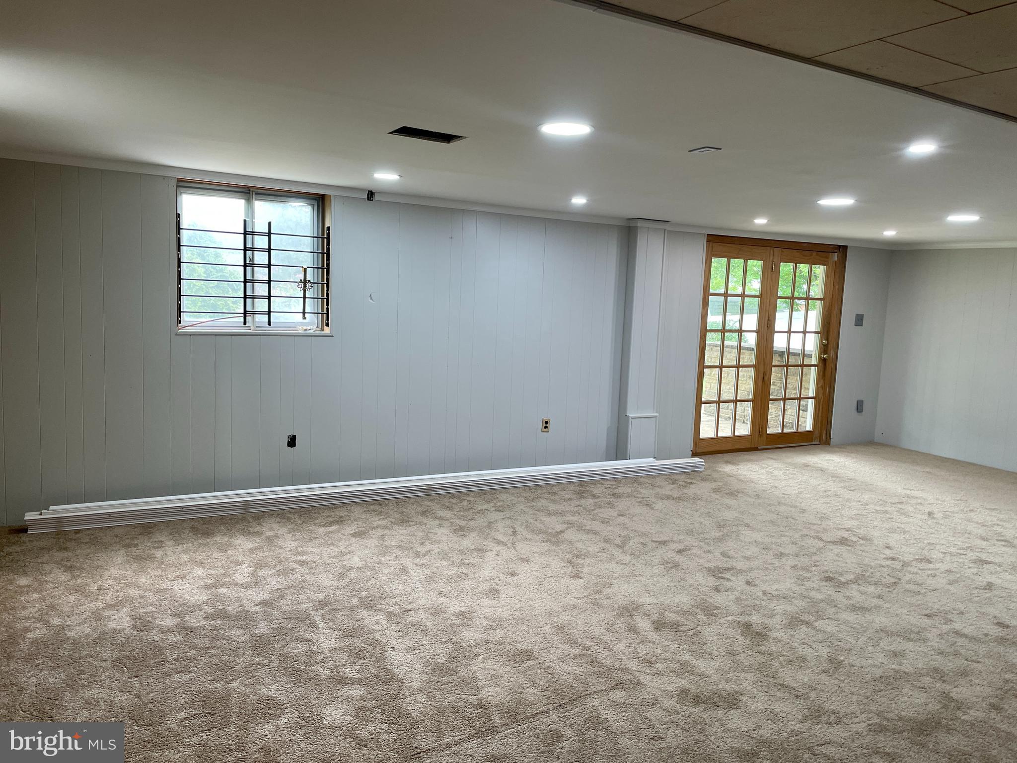 6009 Burnt Oak Road Baltimore, MD 21228 - Photo 20 of 24