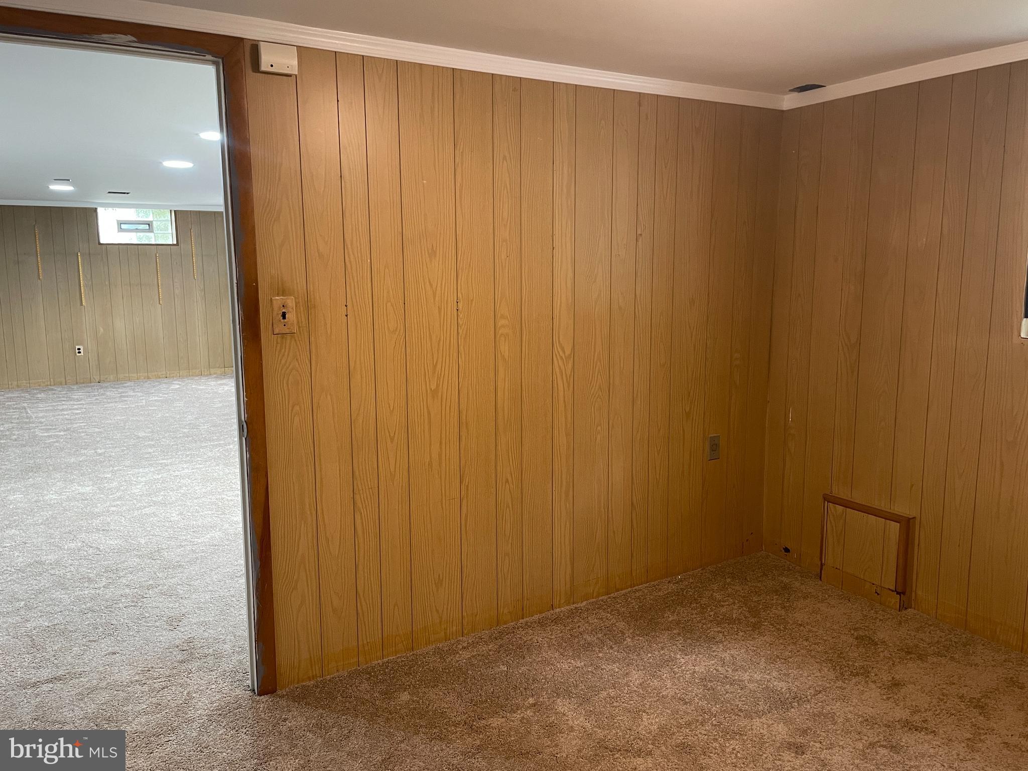 6009 Burnt Oak Road Baltimore, MD 21228 - Photo 21 of 24