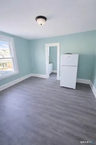 $1,250 | 21 Pearl Street, Unit 2A, Torrington, CT 06790