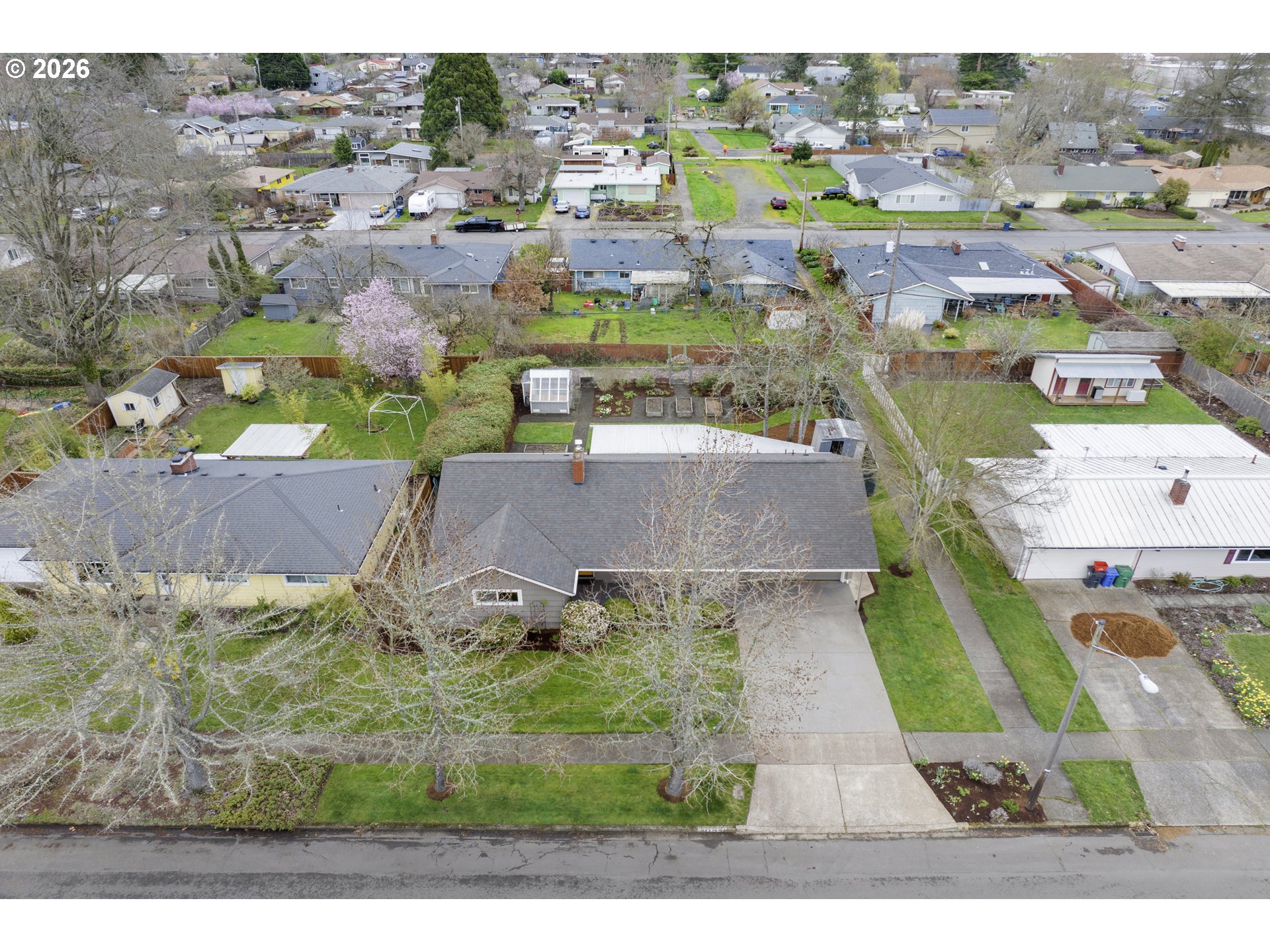 2095 Polk Street Eugene, OR 97405 - Photo 2 of 46