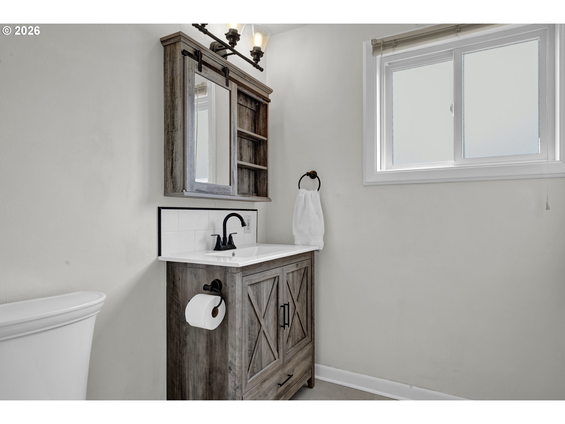 2095 Polk Street Eugene, OR 97405 - Photo 27 of 46