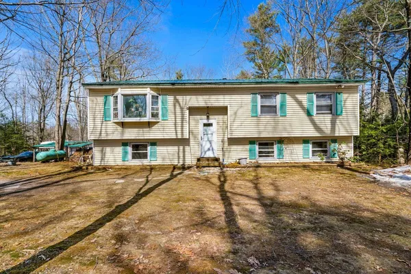 $499,999 | 361 Chester Turnpike, Candia, NH 03034