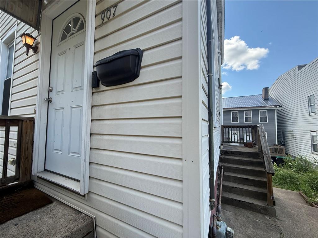 907 Spring Way Pittsburgh, PA 15215 - Photo 3 of 41 Gallery Image 3