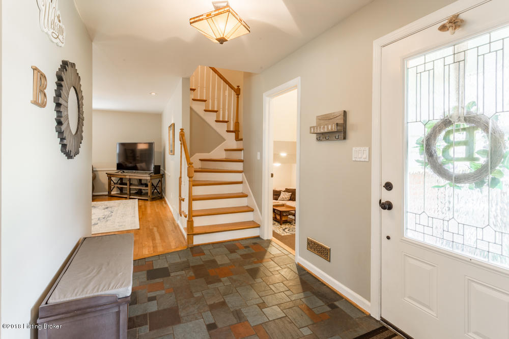 8208 Old Gate Road Louisville, KY 40241 - Photo 6 of 61 8208 Old Gate Rd-8