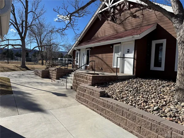 $635,000 | 9749 West Fairview Avenue, Littleton, CO 80127