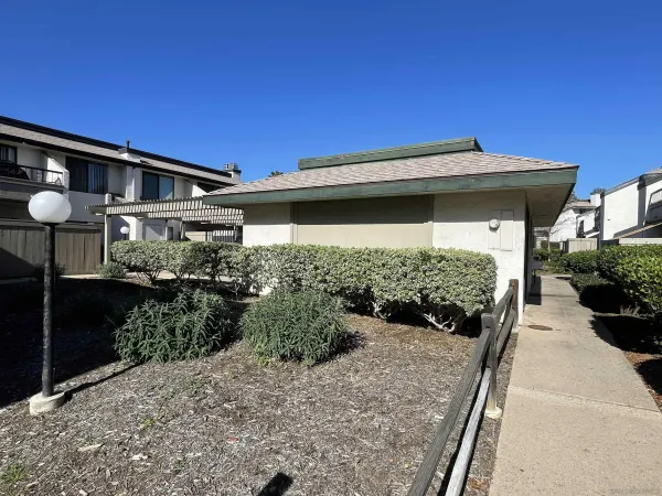 $489,900 | 450 West Vermont Avenue, Unit 1803, Escondido, CA 92025