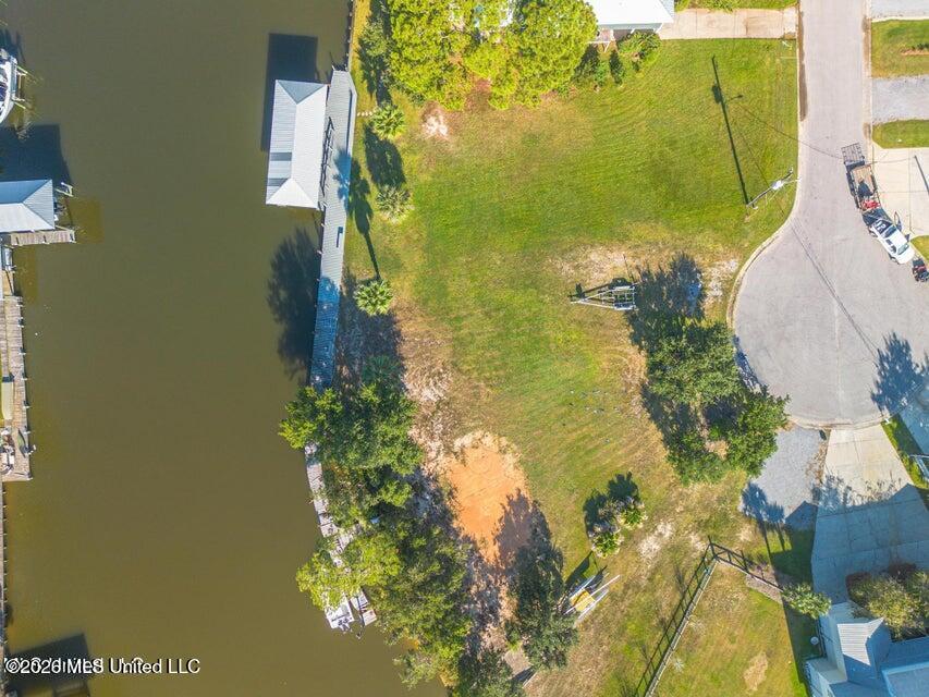 Golf View Dr Pass Pass Christian, MS 39571 - Photo 6 of 11 20251010040915583445000000-o