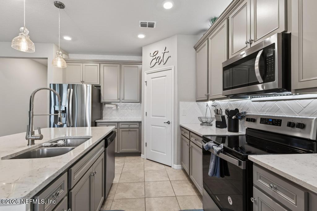 14645 Spring Light Circle Jacksonville, FL 32226 - Photo 14 of 31 14645 Spring Light Circle-11