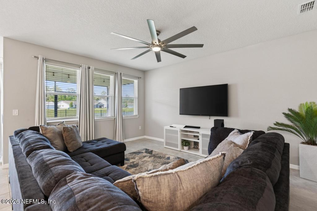 14645 Spring Light Circle Jacksonville, FL 32226 - Photo 8 of 31 14645 Spring Light Circle-7