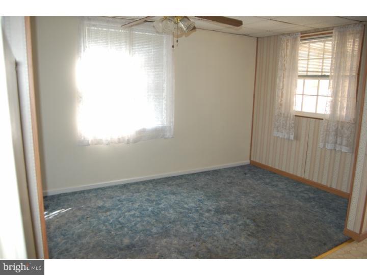 500 W Road Ridley Park, PA 19078 - Photo 8 of 25 Dining Room