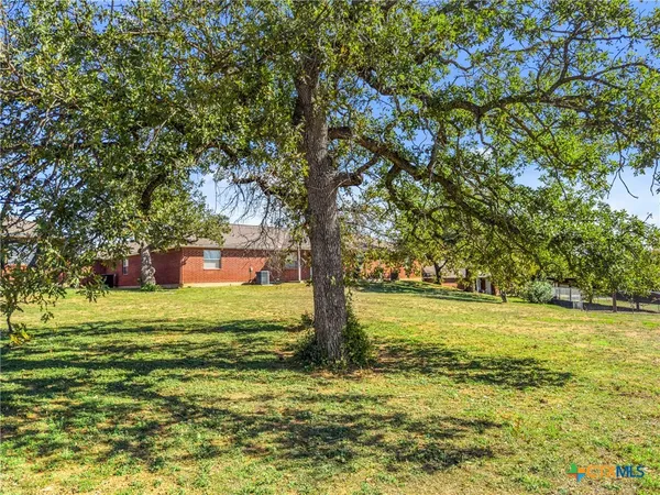$25,000 | 2102 Cedar Valley Drive, Kingsland, TX 78639