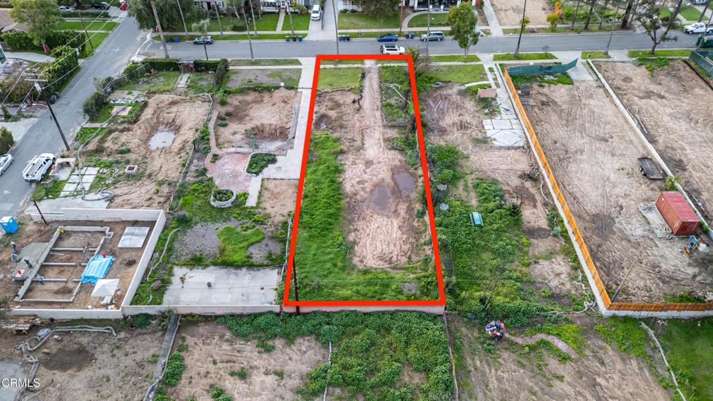 2032 Lewis Avenue Altadena, CA 91001 - Photo 3 of 5 a view of park with plants