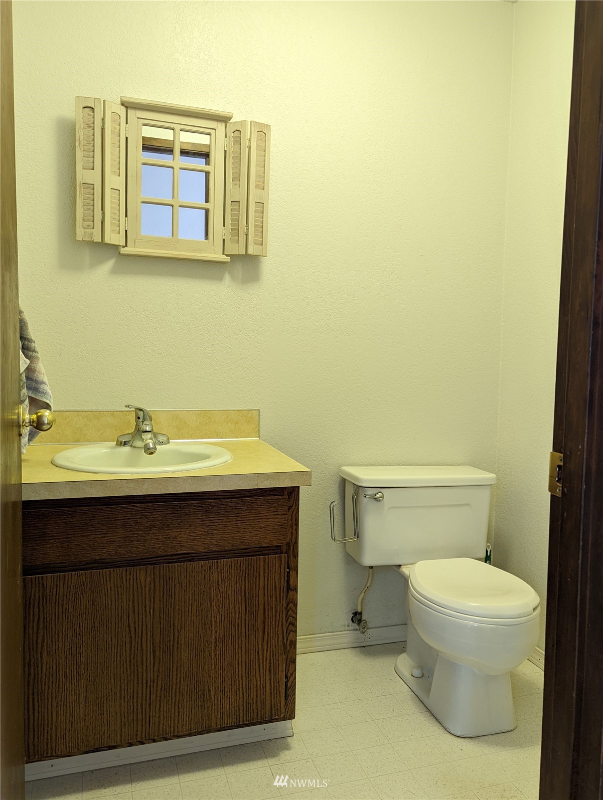 3249 Goddard Road Southwest Tenino, WA 98589 - Photo 13 of 40 Gallery Image 13
