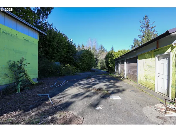 $175,000 | 1731 South 20th Street, Coos Bay, OR 97420