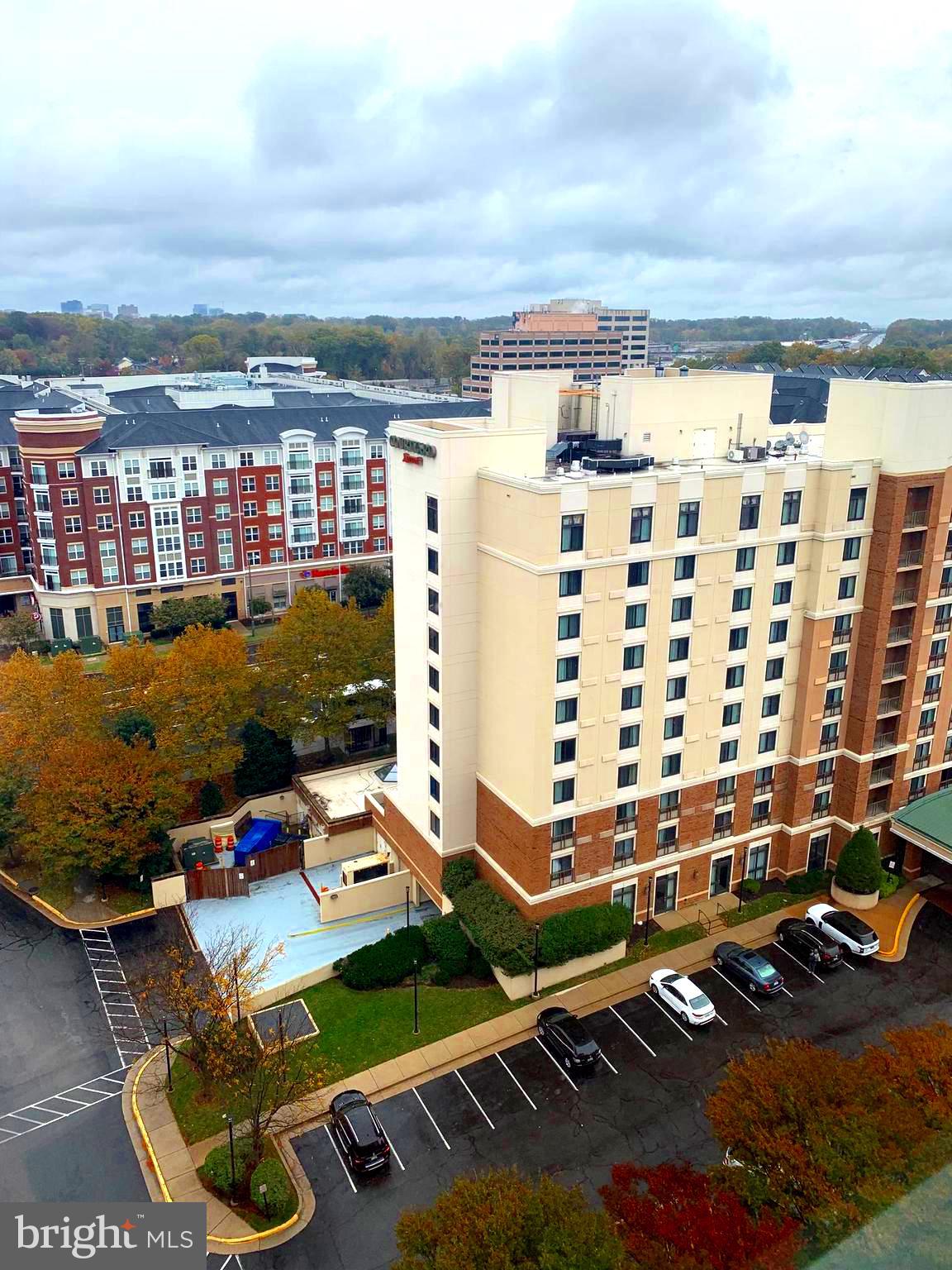 2726 Gallows Road, Unit 1502 Vienna, VA 22180 - Photo 13 of 46 Views overlook Dunn Loring and Tyson's Corner area