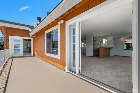 $3,595,000 | 2067 Aloha Drive, South Lake Tahoe, CA 96150