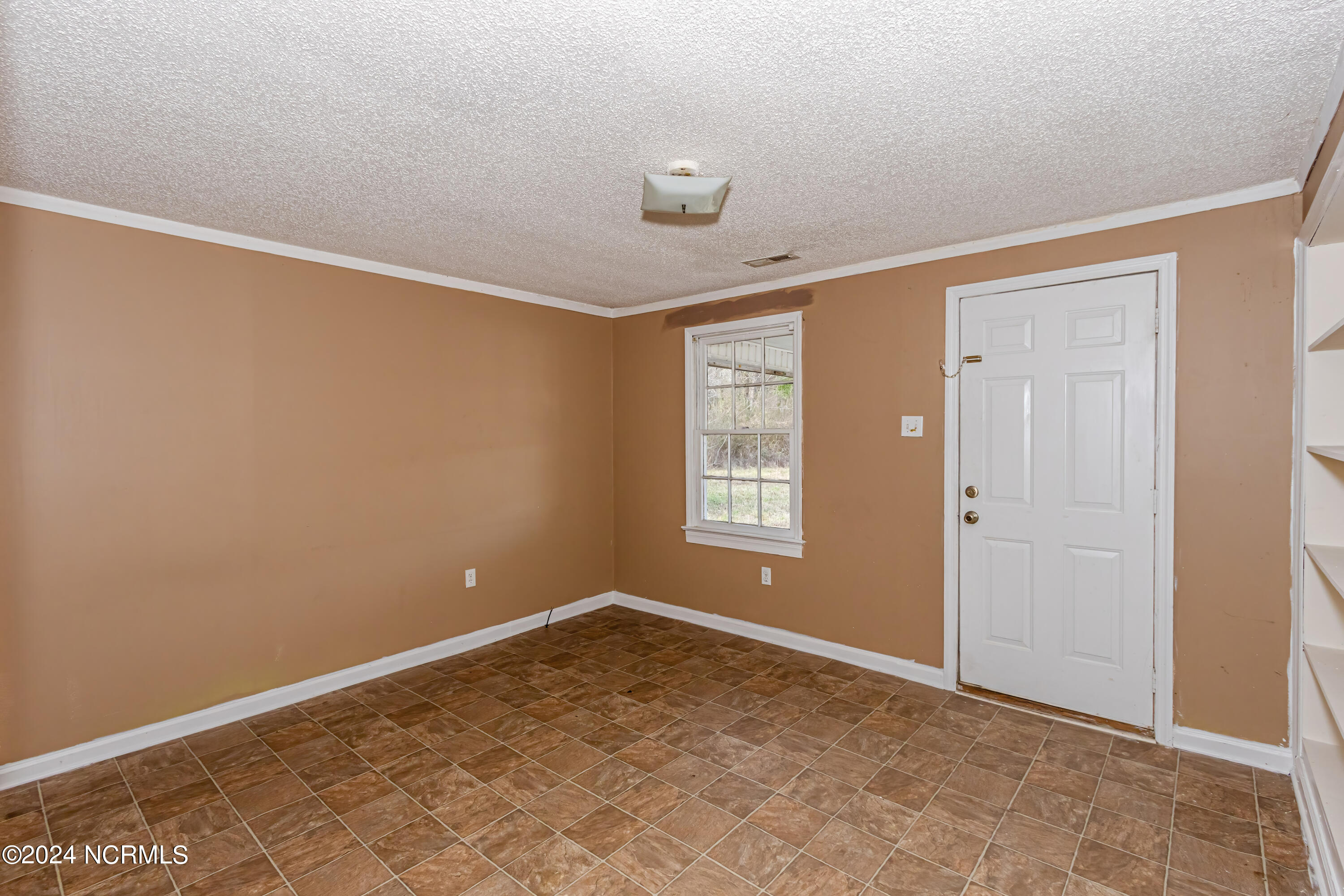 634 Haw Branch Road Richlands, NC 28574 - Photo 12 of 25 Risley (47 of 88)