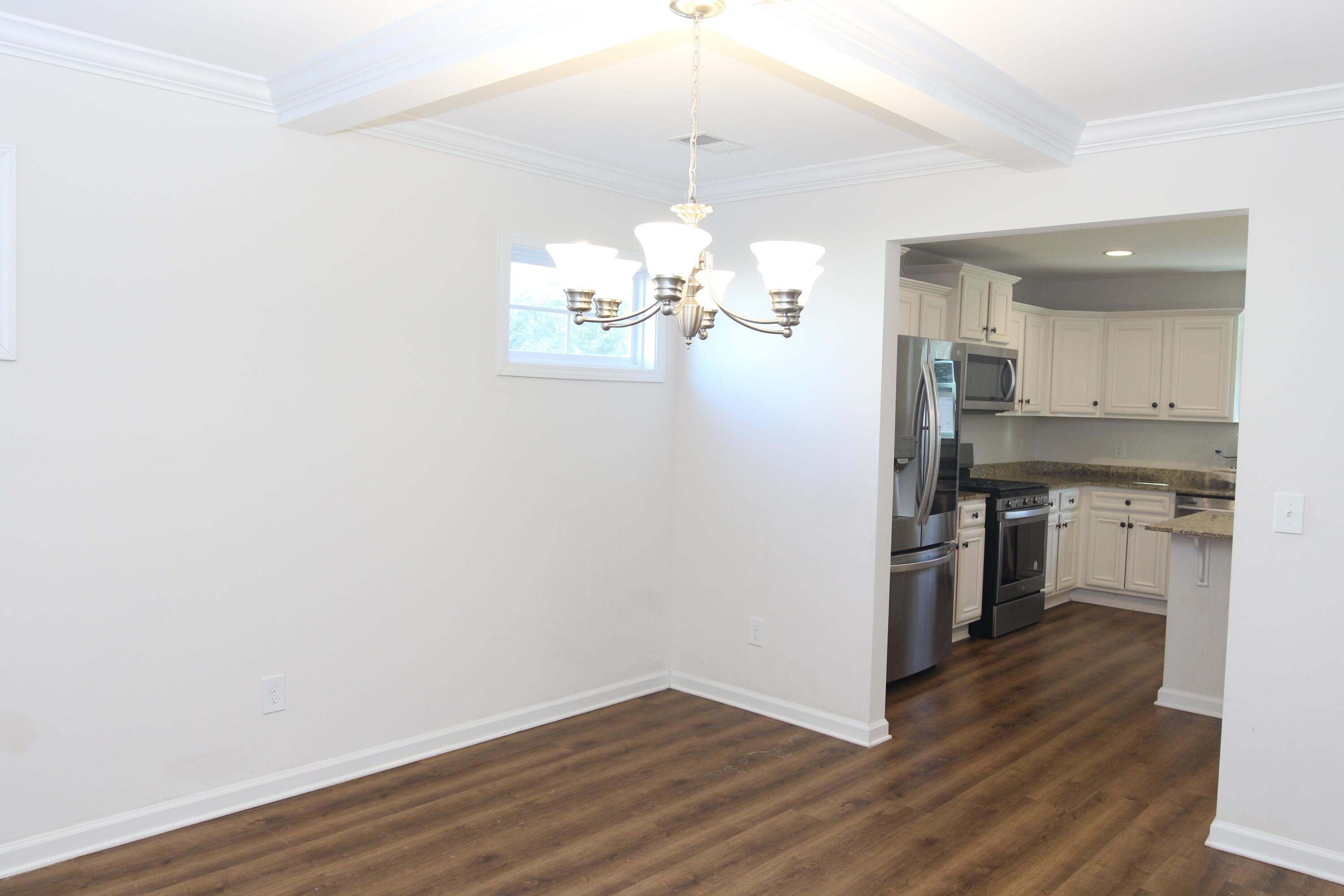 155 Whitetail Circle Sumter, SC 29154 - Photo 20 of 81 dining area