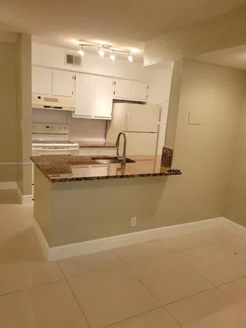 $222,000 | 2826 South University Drive, Unit 3101, Davie, FL 33328