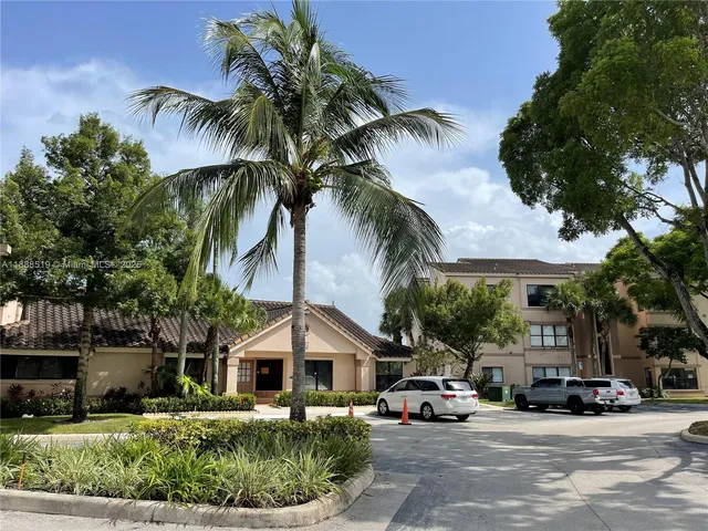 $222,000 | 2826 South University Drive, Unit 3101, Davie, FL 33328