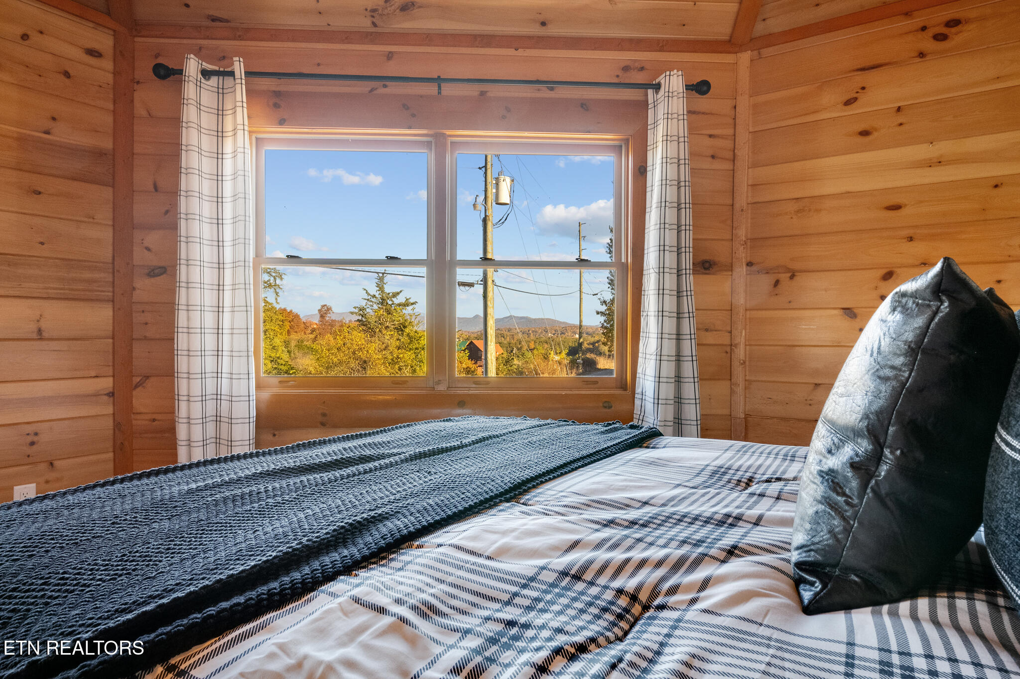 2081 Kerr Road Sevierville, TN 37876 - Photo 21 of 57 DSC06032