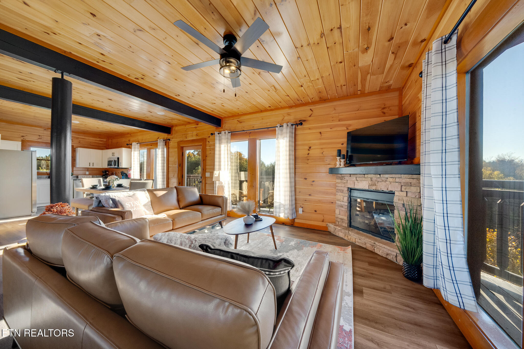 2081 Kerr Road Sevierville, TN 37876 - Photo 8 of 57 DSC06007