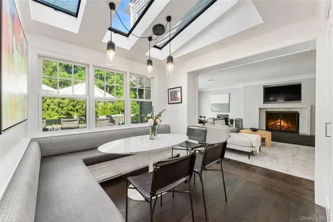 $3,295,000 | 12 Kolbert Drive, Scarsdale, NY 10583