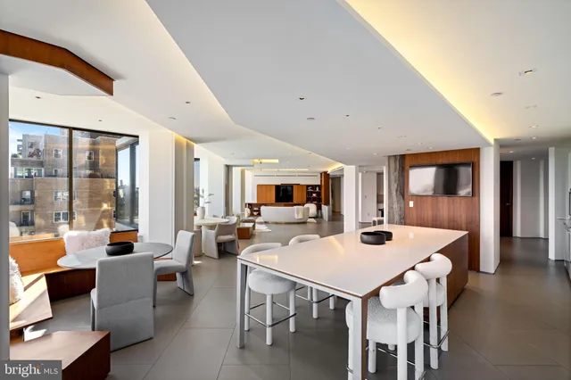 $22,000 | 202-10 West Rittenhouse Square, Unit 21062107, Philadelphia, PA 19103