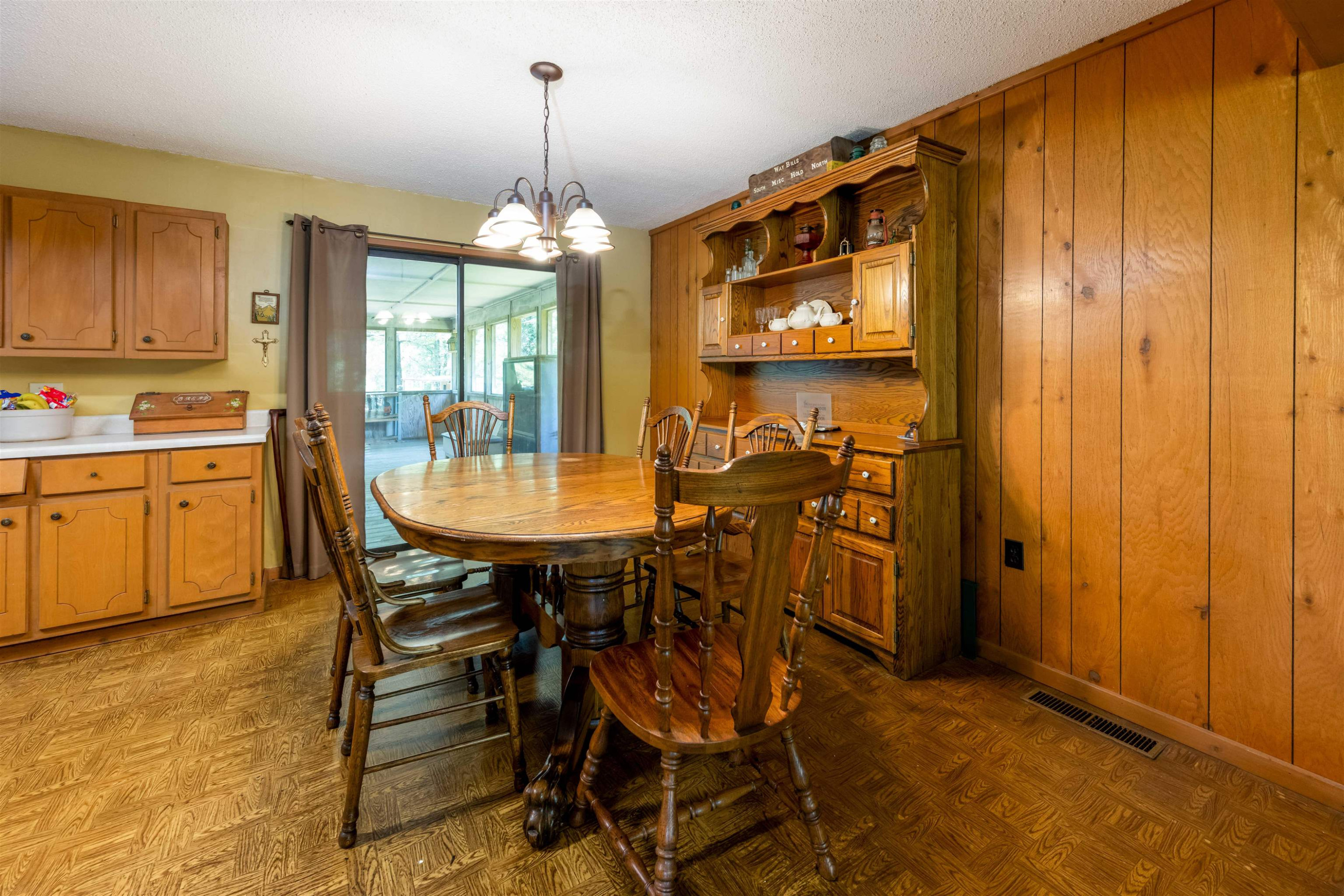 2585 Cecil Walls Road Yuma, TN 38390 - Photo 10 of 18 Photo 10