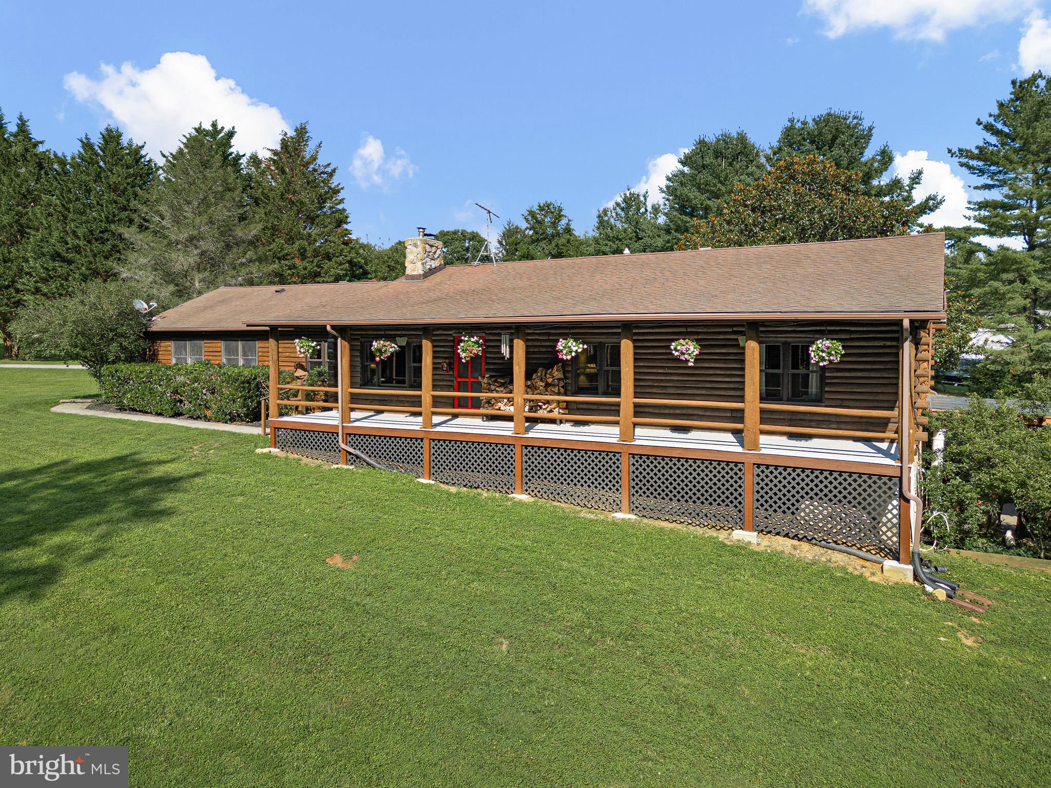 938 Leeds Road Elkton, MD 21921 - Photo 2 of 50 Beautiful Covered Front Porch