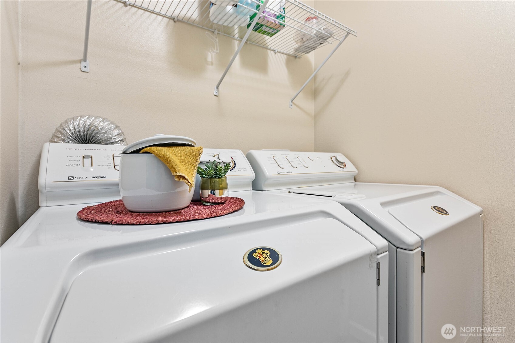 600 South State Street, Unit 204 Bellingham, WA 98225 - Photo 18 of 36